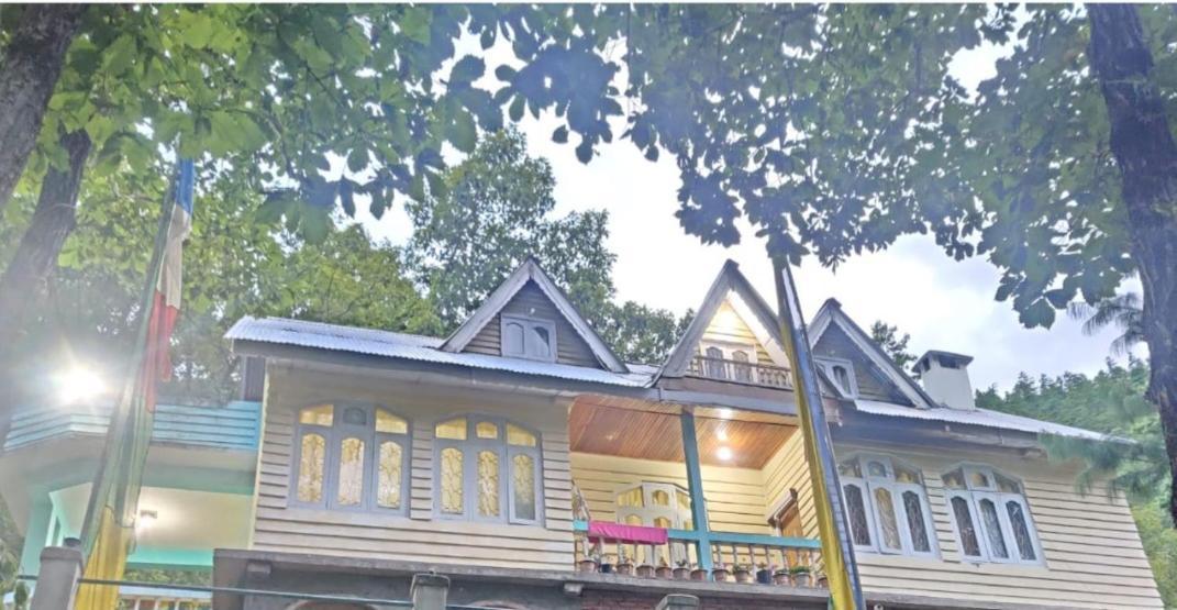 Anna Homestay Dirāng Exterior foto